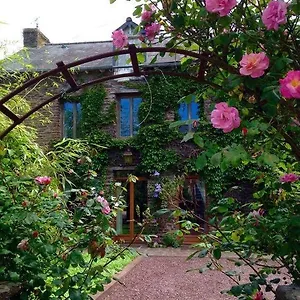 https://gite-du-charme-en-broceliande.inbrittany.com